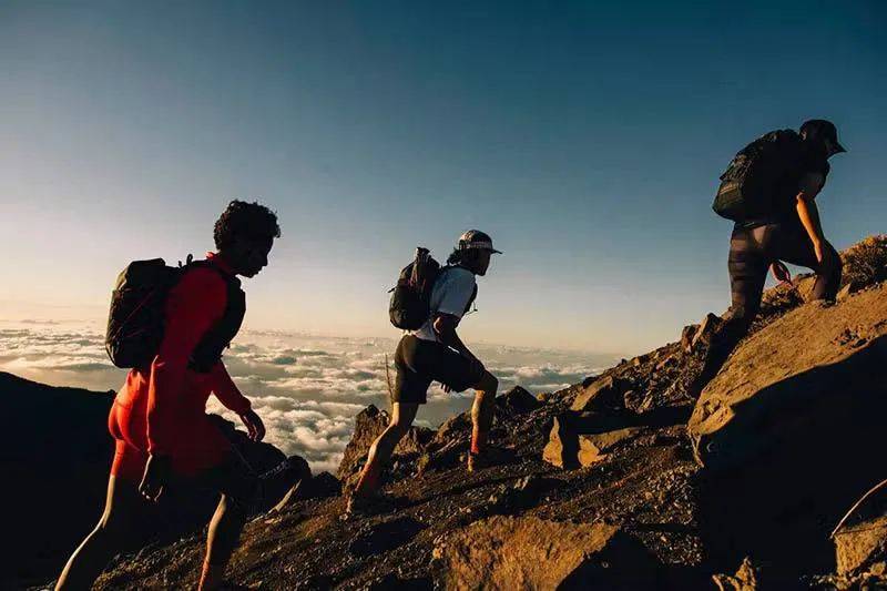 推出穆勒鞋新型号snow peak发布新型两室帐篷Bsports综合新品快讯｜Birkenstock(图25)