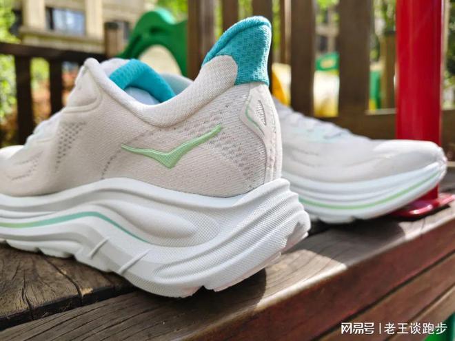 N 10：恰到好处的卓越跑鞋必一HOKA CLIFTO(图3)