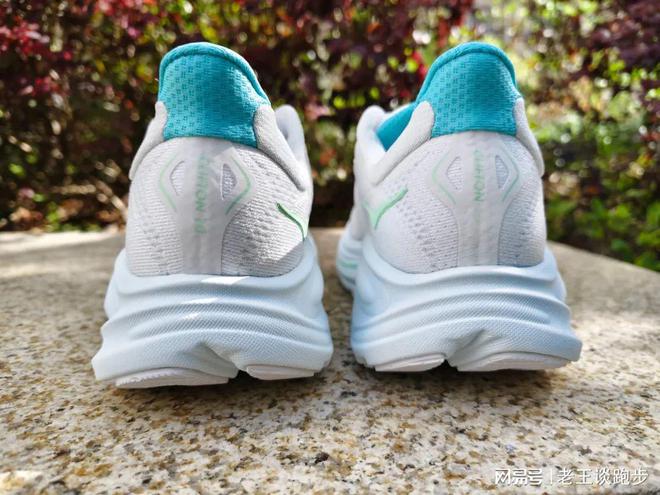 N 10：恰到好处的卓越跑鞋必一HOKA CLIFTO(图15)