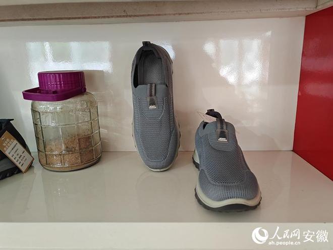 ②丨中草药布鞋蹚出新市场bsports日